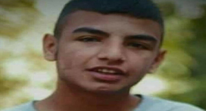 صہیونی فوج کا 16 سالہ فلسطینی نوجوان کے گھر پر دھاوا