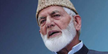 کشمیری حریت رہنما سیّد علی گیلانی  کے انتقال کی خبریں بے بنیاد قرار