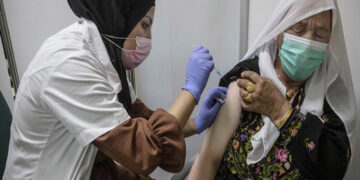 صیہونی ریاست فلسطینیوں کو بھی کورونا ویکسین فراہم کرے، ایمنسٹی