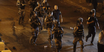 رام اللہ میں صیہونی فوج کے چھاپے، متعدد فلسطینی گرفتار