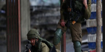 فلسطینی مظاہرین پر صیہونی فوج کی فائرنگ، 5 زخمی متعدد گرفتار