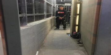 قابض فوج کا  18 سالہ فلسطینی طالب علم پر تشدد