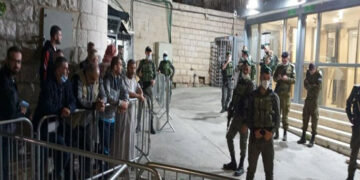 وادی الجوز میں قابض فوج کے گھر گھر چھاپے اور فلسطینی املاک کو بھاری نقصان