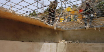 صہیونی بلدیہ نے فلسطینی کو خود اپنا گھرمنہدم کرنے پر مجبور کردیا