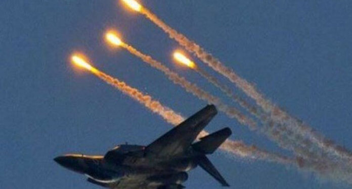 مقبوضہ فلسطین میں محصور علاقہ غزہ میں صہیونی فضائیہ کی بمباری