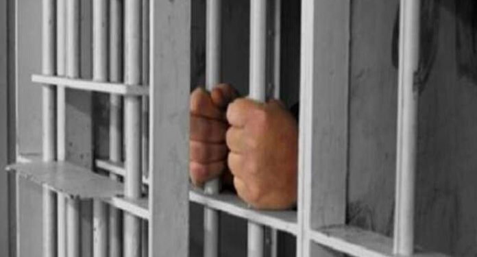 قابض فوج نے 2 فلسطینی نوجوانوں کو گرفتار کرلیا