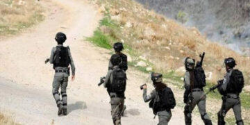 جھڑپوں میں صہیونی فوج کی گولیوں سے 2 نوجوان زخمی، متعدد گرفتاریاں