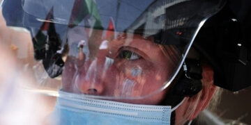 عالمی دباؤ: اسرائیل فلسطینیوں کو کورونا ویکسین فراہم کرنے پر راضی