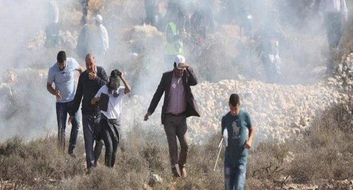 صہیونی فوج کا پر امن ریلی پر دھاوا