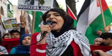 Zionist-settlers-palestinian-protest-army