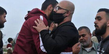 صہیونی جیل سے 17 سال بعد فلسطینی رہا