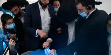 اسرائیلی  انتخابات میں شدت پسندوں کا آپس میں مقابلہ ہے، حماس