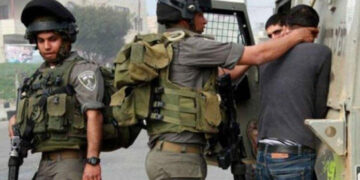 Zionist-army-raids-Palestinians