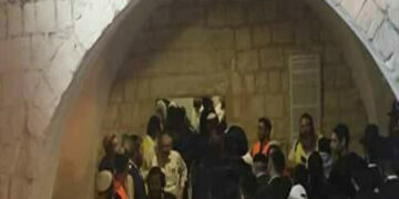Zionist-settlers-raid-shrine-Prophet-Dhu al-Kifl
