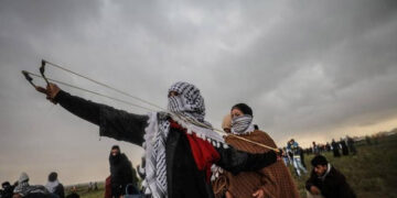 فلسطینی خواتین قابض ریاست کے خلاف جدوجہد میں برابر کی شریک ہیں، حماس