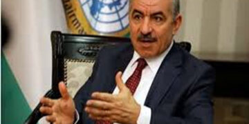 فلسطینی وزیر اعظم محمد اشتیہ اور مصری سفیر کی ملاقات