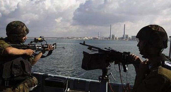 Israeli-navy-target-Palestinian-fishermen-boats