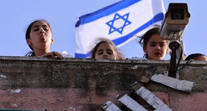 صہیونی شر پسندوں کا فلسطینیوں کے گھروں پر قبضہ معمول بن گیا