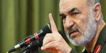 فلسطینی میزائل سے لیس قوم بن چکے ہیں، جنرل حسین سلامی