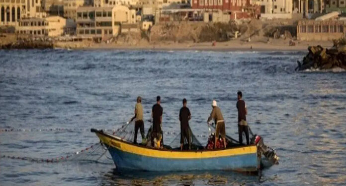 اسرائیل: غزہ  کے ماہی گیروں پرمچھلیوں کے شکار پر مکمل پابندی عائد