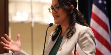 امریکا کی فلسطینیوں کے قاتل اسرائیل کی مدد جرائم  کی حمایت ہے، رشیدہ طلیب