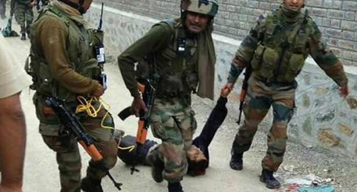 مقبوضہ کشمیر: بھارتی جارحیت کے ہاتھوں 3 بے گناہ شہید