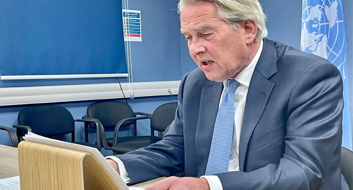 اقوام متحدہ کے عہدیداران کا نزار بنات کے قتل کی تحقیقات کا مطالبہ