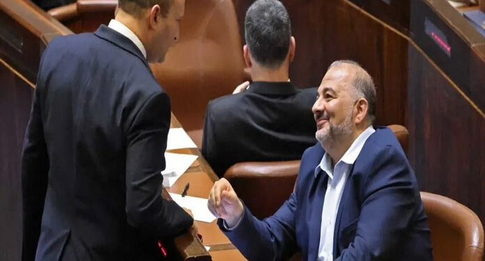 نئے اسرائیلی وزیراعظم اور فلسطینی عرب لیڈرمنصورعباس آمنے سامنے