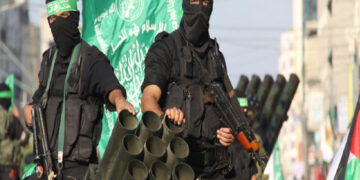 یرغمال صہیونی فوجی کے خاندان کی حماس کے خلاف پریس کانفرنس