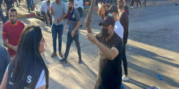 نزار بنات قتل: فلسطینی اتھارٹی کے اہلکاروں کاصحافیوں سمیت مظاہرین پر تشدد