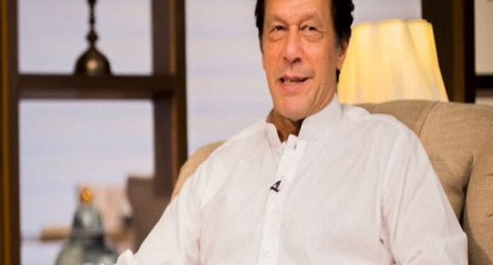 پاکستان کشمیریوں کے ساتھ ہر قدم پر کھڑارہے گا، وزیر اعظم