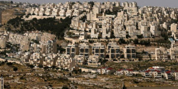 اسرائیل کا آبادکاروں کیلئے سیکڑوں نئے مکانات بنانے کا فیصلہ