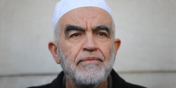 صہیونی جیل میں فلسطینی رہنماکے خلاف انتقامی کارروائیاں جاری