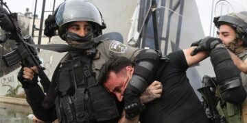 اسرائیل کے فلسطینیوں کے خلاف ایک ماہ میں 98 حراستی احکامات جاری