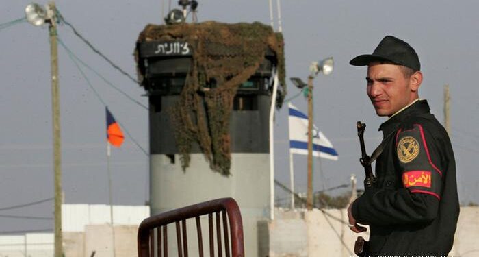 صہیونی ریاست کا غزہ کیلئے اشیائے ضروریہ پر پابندی اور مصری سرحد کی بندش