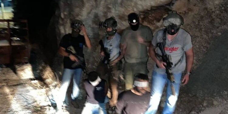 اسرائیلی فوج نے مزید 2 قیدیوں کو دوبارہ گرفتارکر لیا