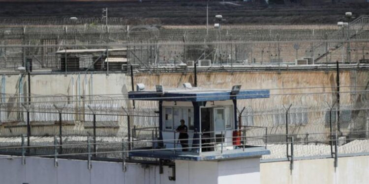 مزید قیدیوں کی تلاش میں صہیونی سیکیورٹی انتظامیہ شدید دباؤ کا شکار