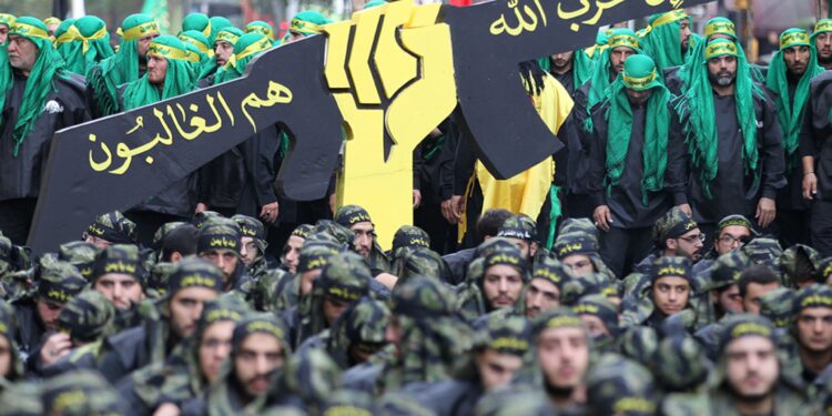  اسرائیل کا حزب اللہ پر غیرقانونی طور پر ایرانی تیل لبنان منتقلی کا الزام