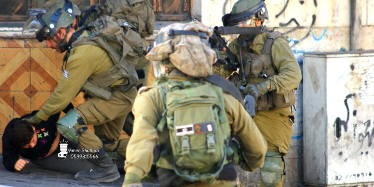 اسرائیلی فوج کے ہاتھوں فلسطینی بچہ اغوا