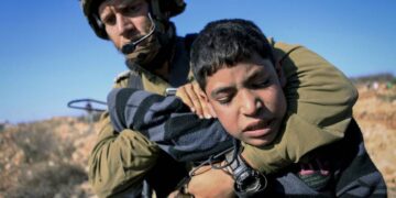 فرار فلسطینیوں کی تلاش، اسرائیلی فوج نے بچوں کو بھی گرفتارکرلیا