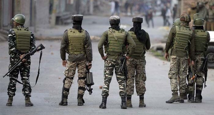 سری نگر: قابض بھارتی فوج نے خفیہ اہلکاروں کو وادی میں متعین کردیا