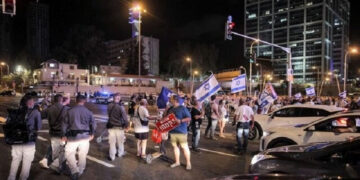 یورپ کو تیل منتقلی کے خلاف اسرائیلیوں کامظاہرہ