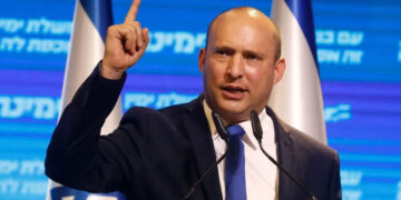 ایران کو روکنے کیلیے عملی قدم اٹھائیں گے، اسرائیل کی ایران کو دھمکی