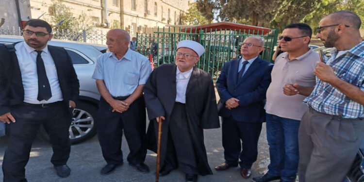 مسجد اقصیٰ کے  امام صہیونی حراست میں