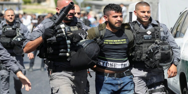 اسرائیل میں 1صحافی سمیت 8 فلسطینی گرفتار