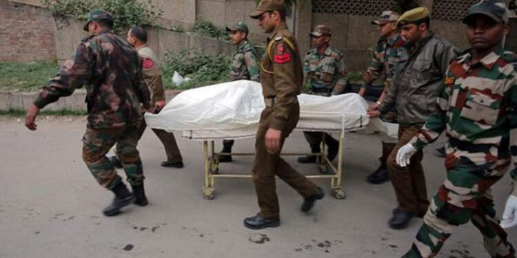 مقبوضہ کشمیر میں مزاحمت کاروں کے حملے میں 2بھارتی فوجی ہلاک