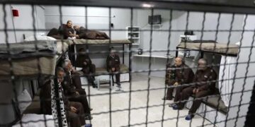 صہیونی عدالت نے 10 فلسطینیوں کی قید میں توسیع کر دی