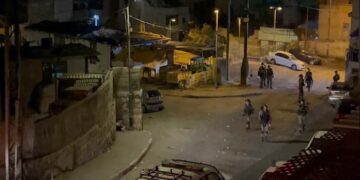 القدس میں بڑے پیمانے پر صہیونی فوج کےپر تشدد چھاپے، درجنوں فلسطینی گرفتار