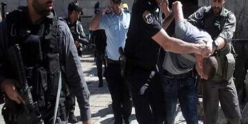 مقبوضہ فلسطین: صہیونی فوج  کی چھاپہ مارمہم, متعدد  افراد پر تشدد درجنوں گرفتاریاں