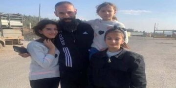  صہیونی جیل سے 25 ماہ بعد فلسطینی اسیر رہا